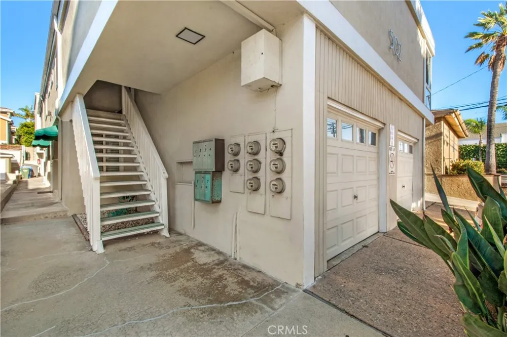 502 Elena Avenue #1-7 Redondo Beach, CA 90277