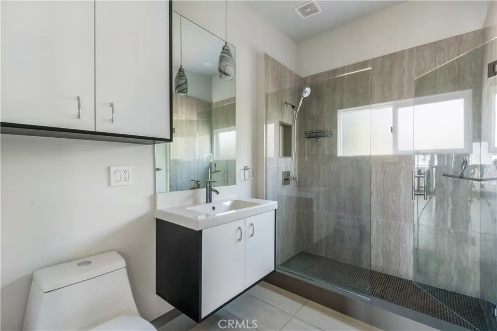 1702 Hermosa Avenue Hermosa Beach, CA 90254