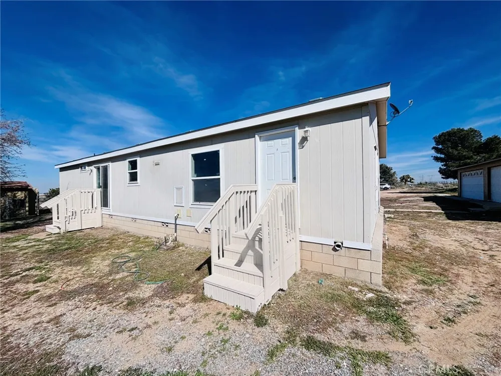10024 Anderson Ranch Phelan, CA 92371