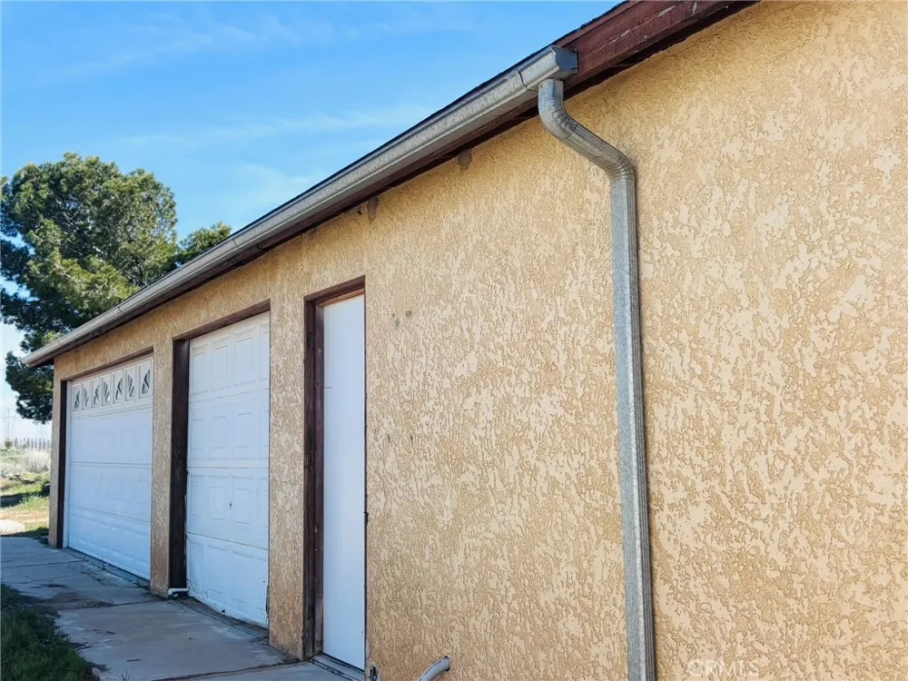 10024 Anderson Ranch Phelan, CA 92371