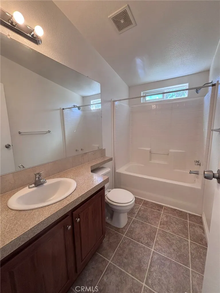 10024 Anderson Ranch Phelan, CA 92371