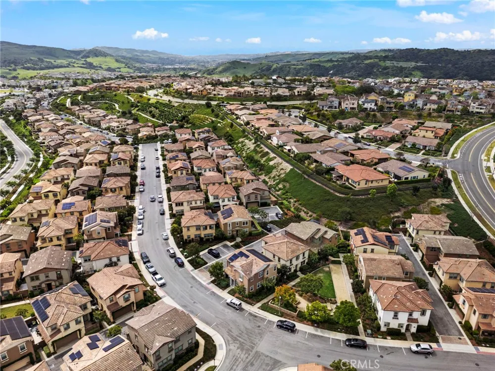 37 Majeza Court Rancho Mission Viejo, CA 92694
