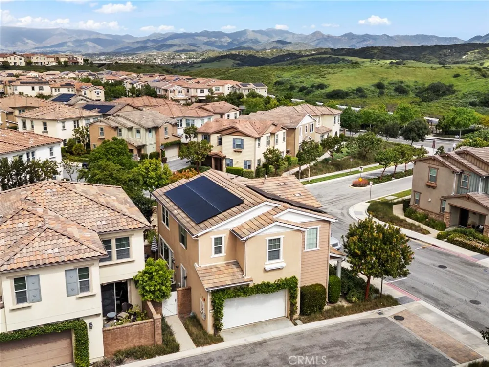 37 Majeza Court Rancho Mission Viejo, CA 92694