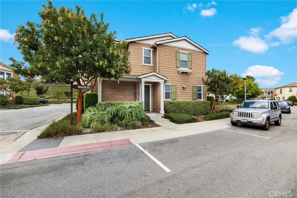 37 Majeza Court Rancho Mission Viejo, CA 92694