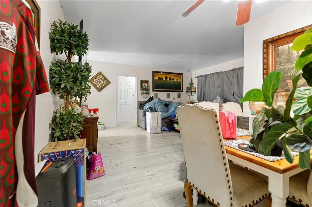 2005 W 11th Santa Ana, CA 92703