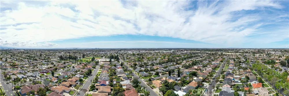 2005 W 11th Santa Ana, CA 92703