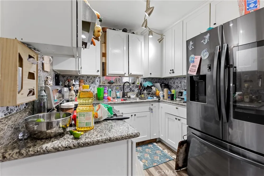 2005 W 11th Santa Ana, CA 92703