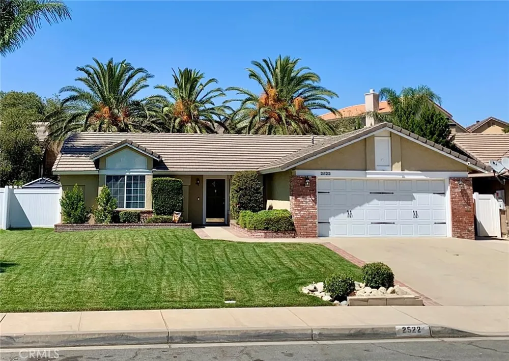 2522 W Calle Vista Drive Rialto, CA 92377