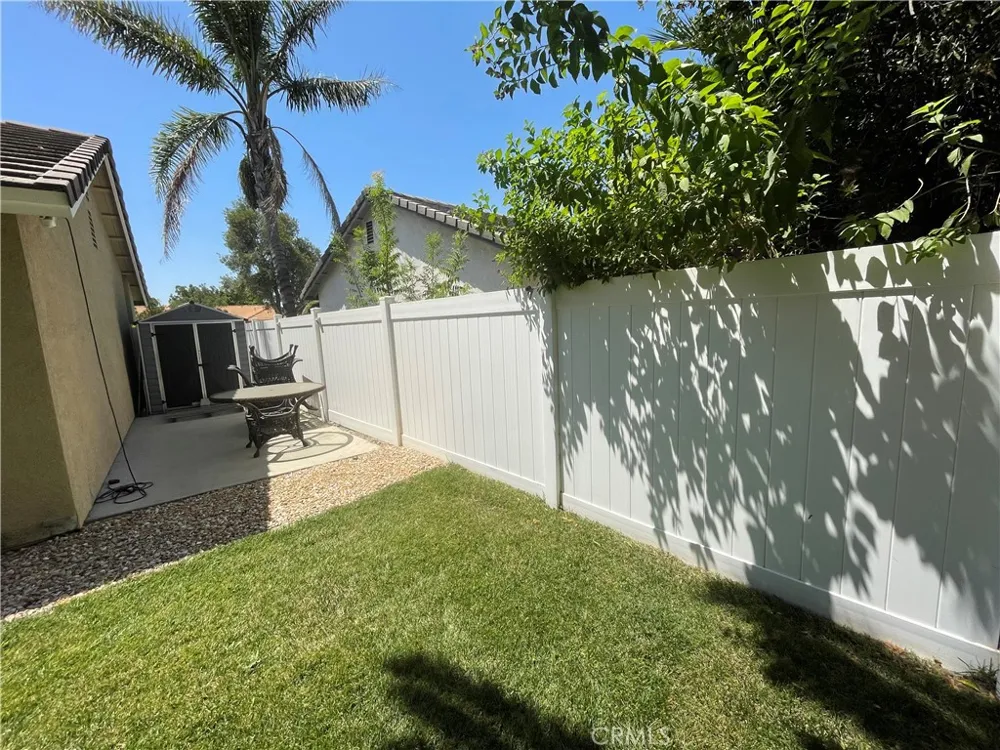 2522 W Calle Vista Drive Rialto, CA 92377