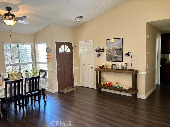 2522 W Calle Vista Drive Rialto, CA 92377
