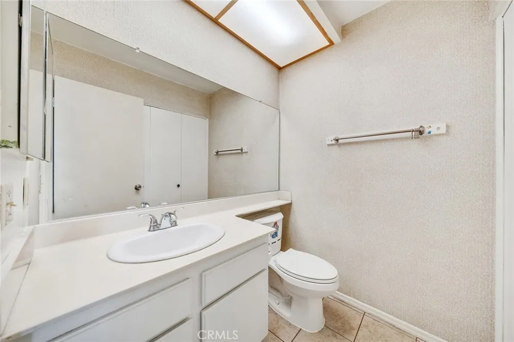 2564 Colgate Riverside, CA 92507
