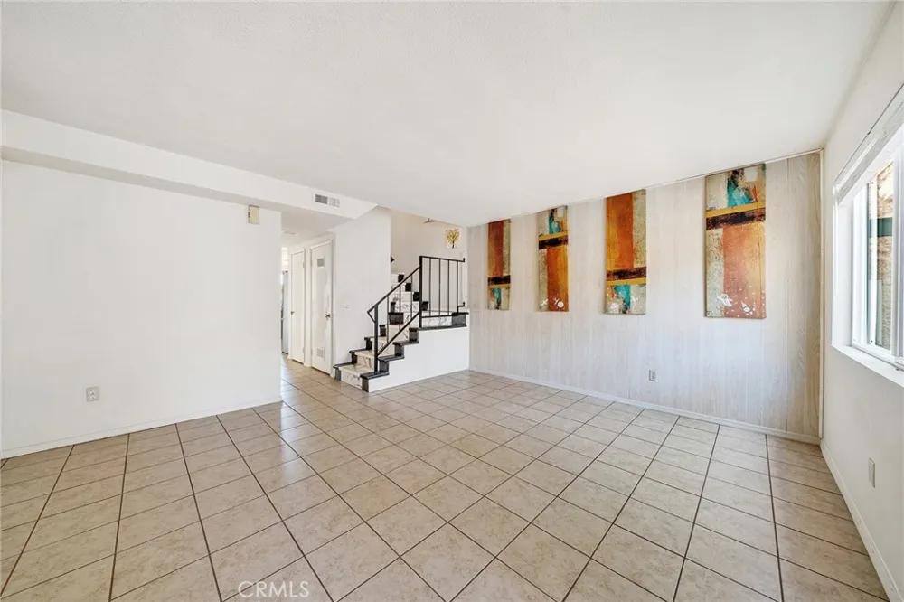 2564 Colgate Riverside, CA 92507