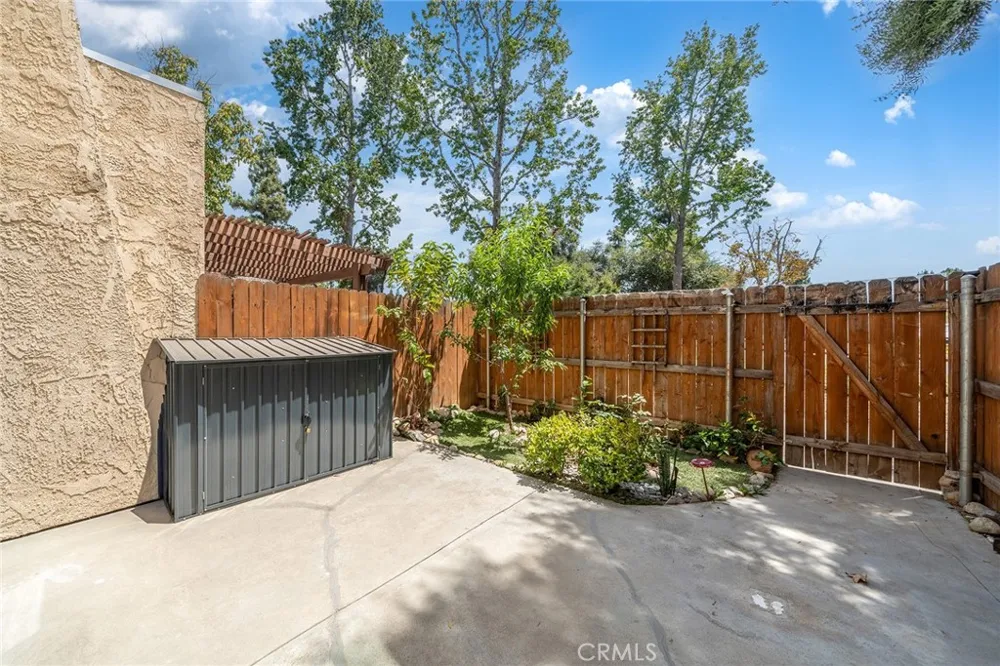 2564 Colgate Riverside, CA 92507