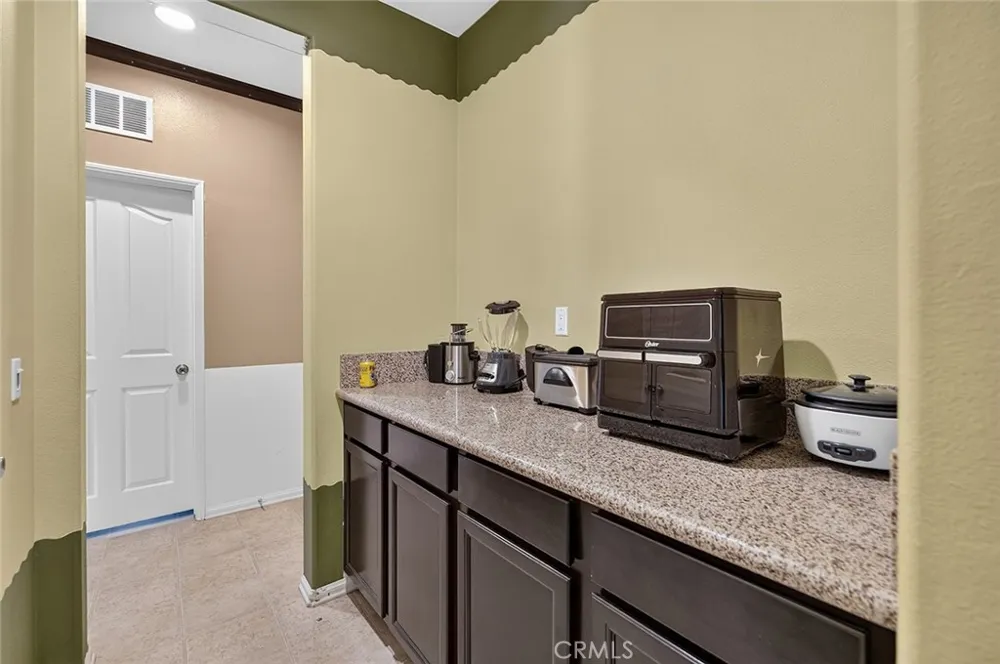 1142 Sandy Nook San Jacinto, CA 92582