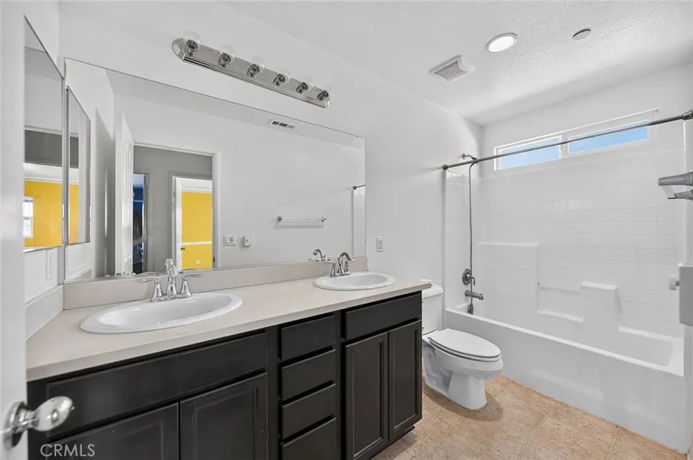 1142 Sandy Nook San Jacinto, CA 92582