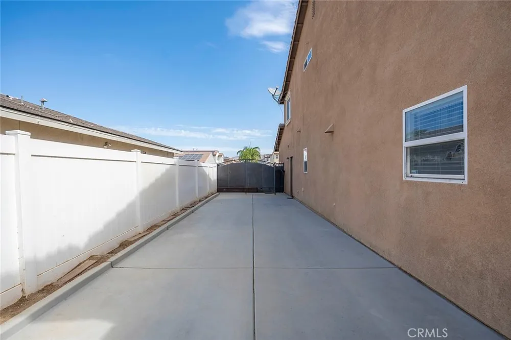 1142 Sandy Nook San Jacinto, CA 92582