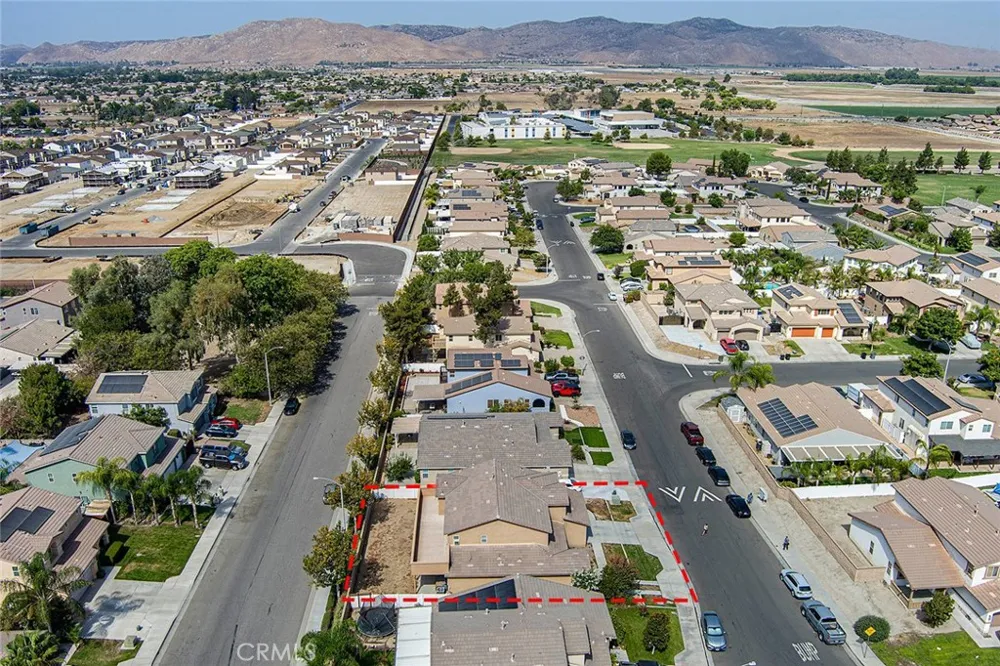 1142 Sandy Nook San Jacinto, CA 92582