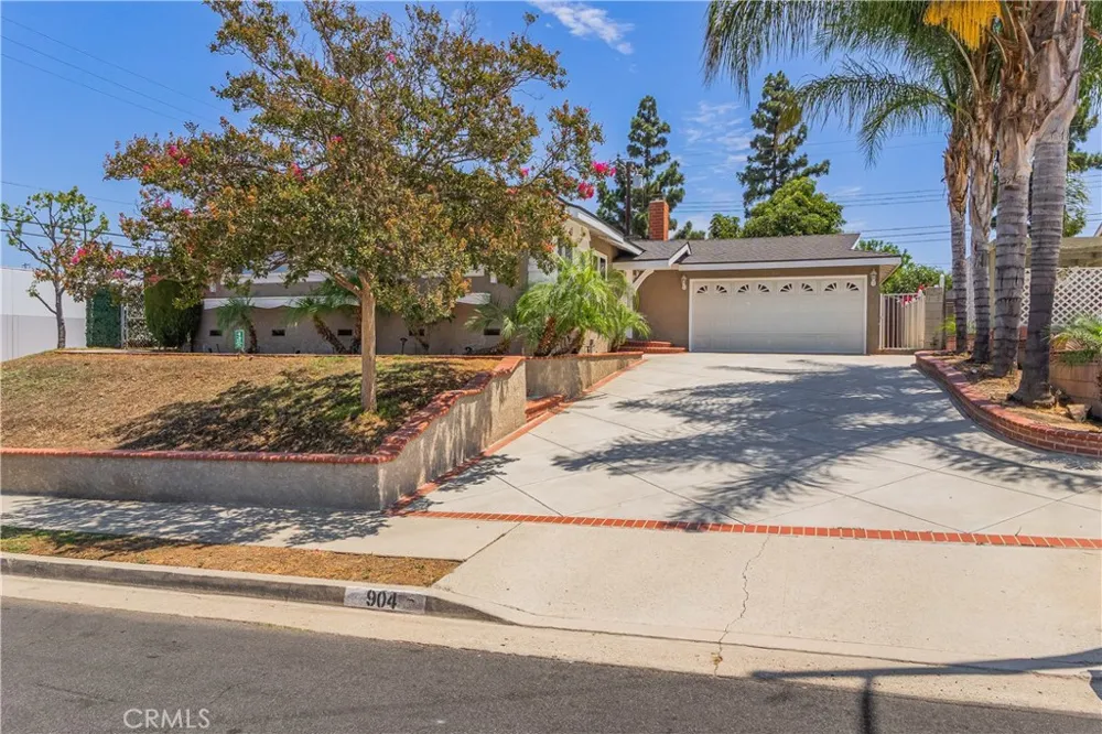 904 Beech Hill Hacienda Heights, CA 91745
