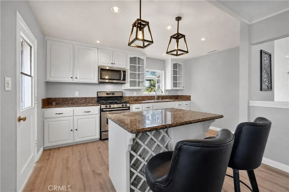 904 Beech Hill Hacienda Heights, CA 91745