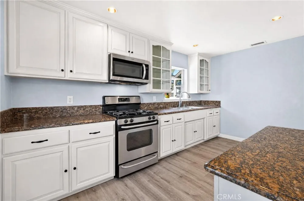 904 Beech Hill Hacienda Heights, CA 91745