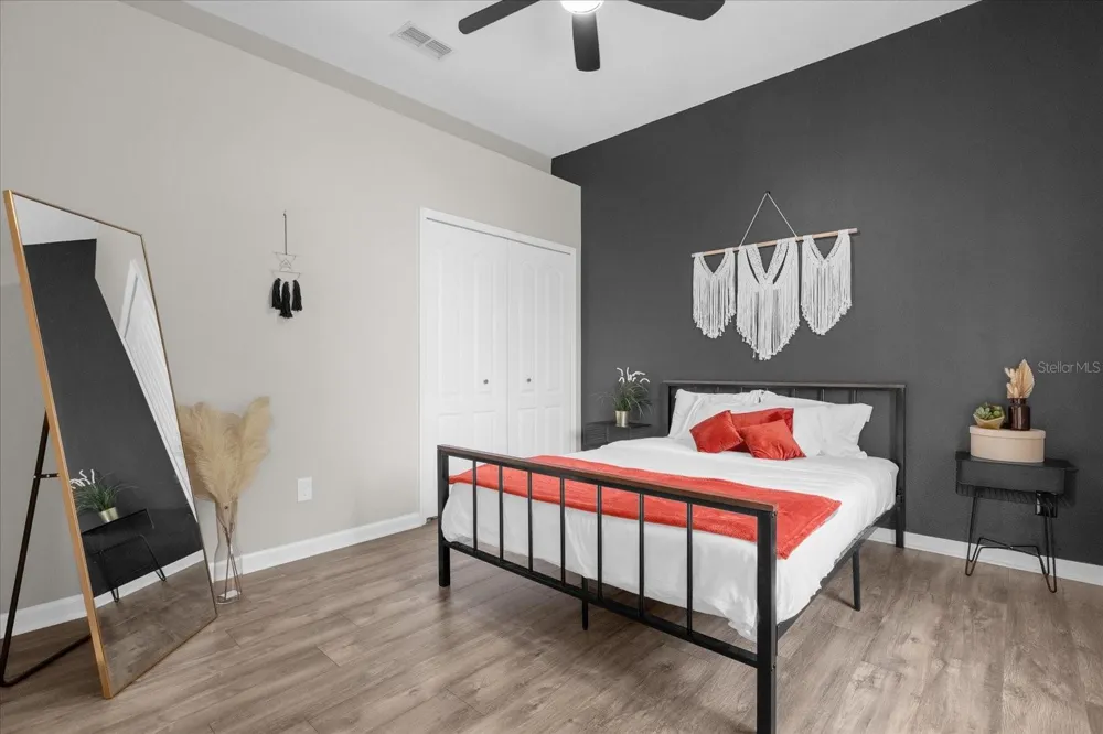 10175 COVE LAKE DRIVE Orlando, FL 32836