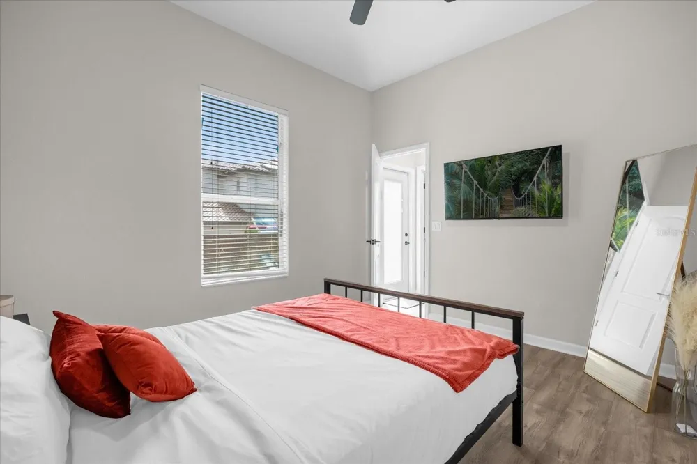 10175 COVE LAKE DRIVE Orlando, FL 32836