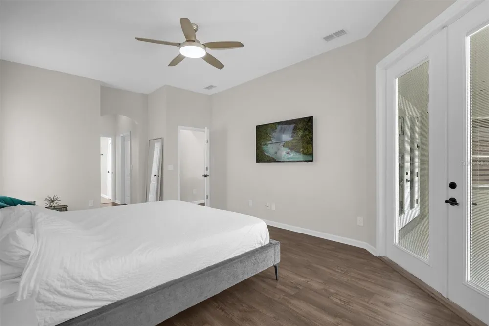 10175 COVE LAKE DRIVE Orlando, FL 32836