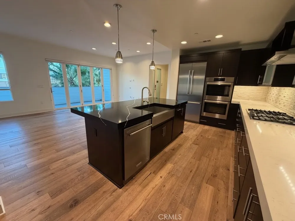 12460 Osprey Lane #2 Playa Vista, CA 90094