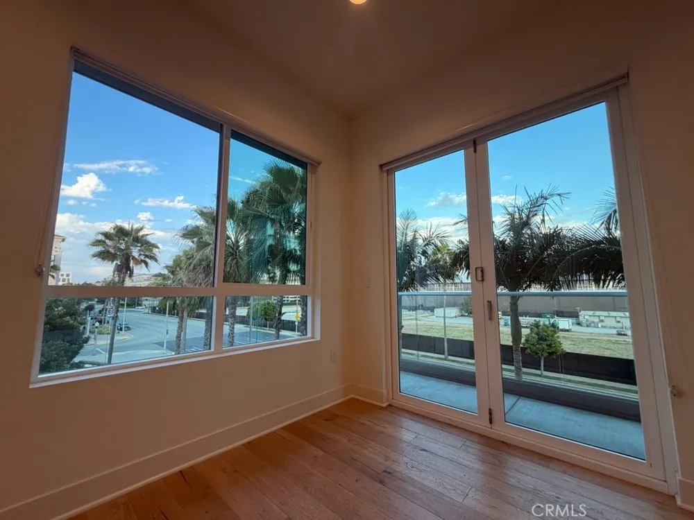 12460 Osprey Lane #2 Playa Vista, CA 90094
