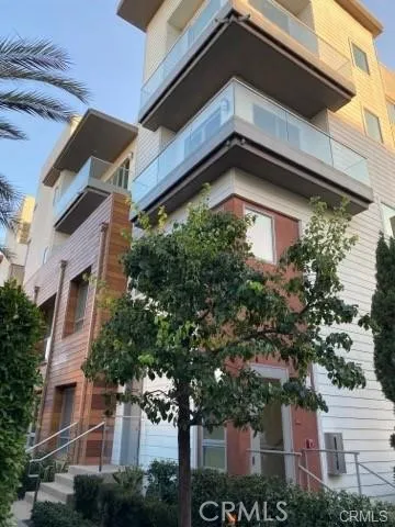 12460 Osprey Lane #2 Playa Vista, CA 90094