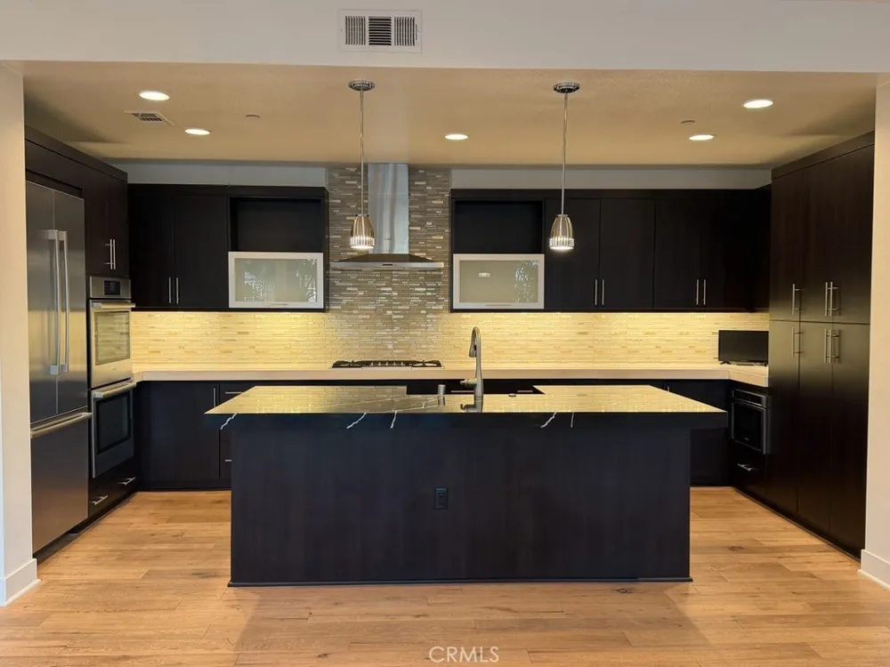 12460 Osprey Lane #2 Playa Vista, CA 90094