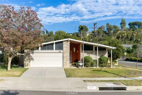3528 Castle Rock Road