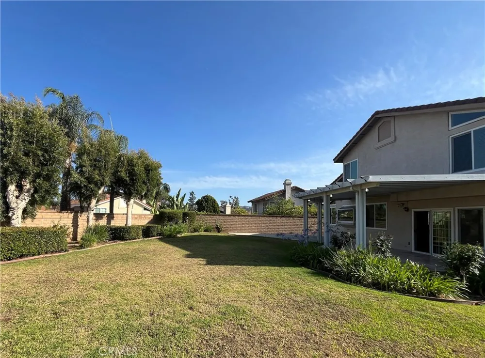 926 S Essex San Dimas, CA 91773