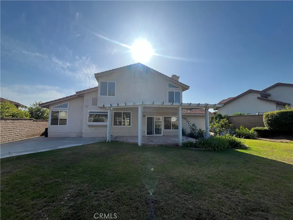 926 S Essex San Dimas, CA 91773