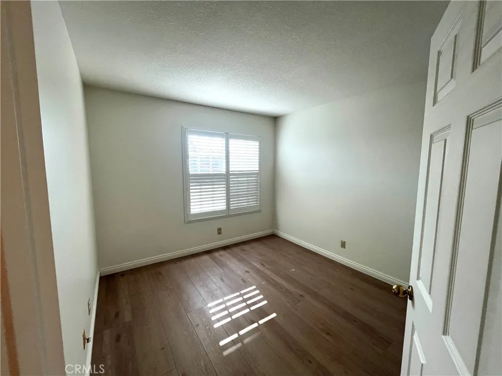 926 S Essex San Dimas, CA 91773