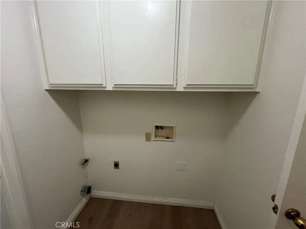 926 S Essex San Dimas, CA 91773