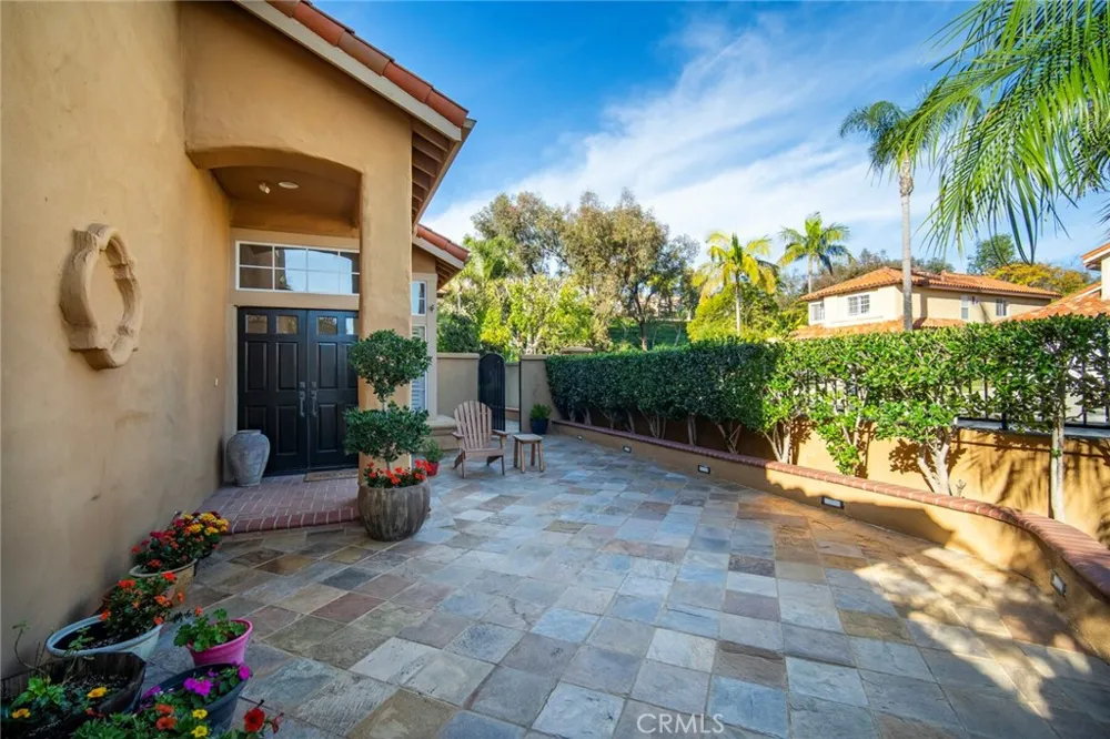 23 Amarante Laguna Niguel, CA 92677