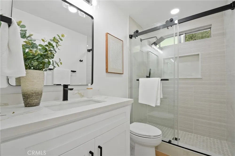 3160 Gotera Hacienda Heights, CA 91745