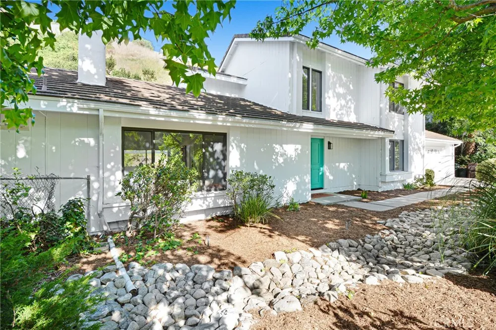 3160 Gotera Hacienda Heights, CA 91745