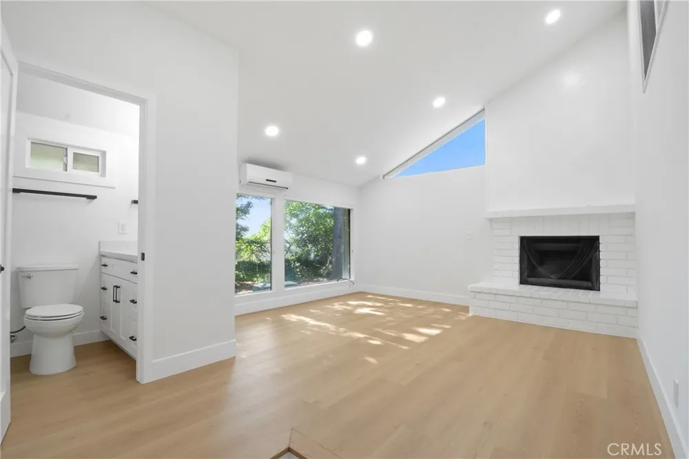 3160 Gotera Hacienda Heights, CA 91745