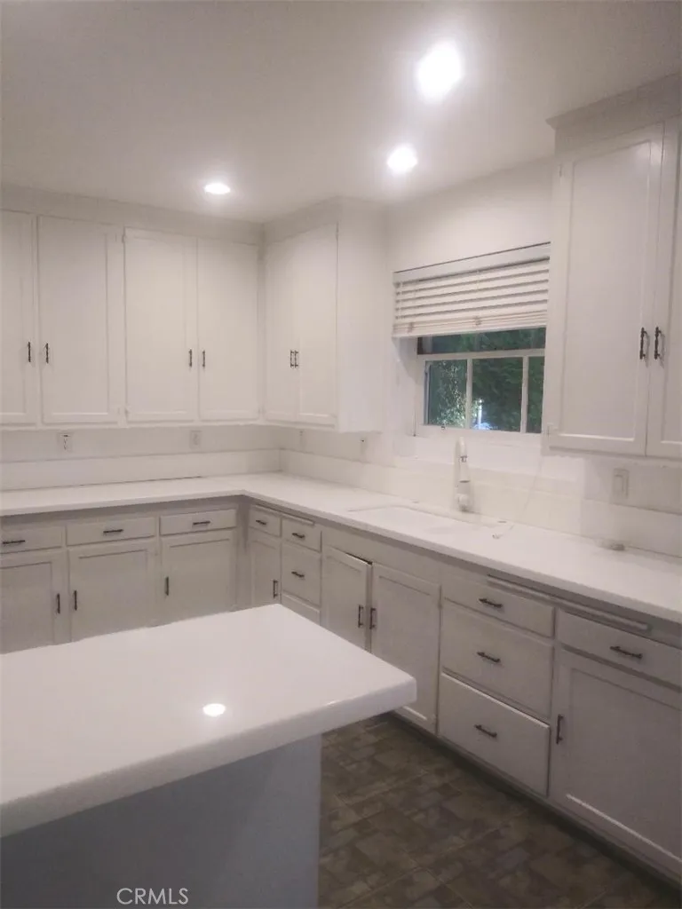 471 Woodward Pasadena, CA 91107