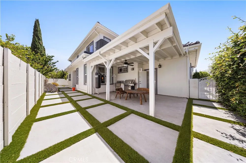 12349 Felipe El Monte, CA 91732