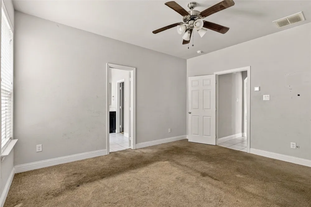 105 Finlee Lane Red Oak, TX 75154