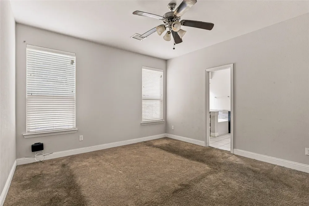 105 Finlee Lane Red Oak, TX 75154