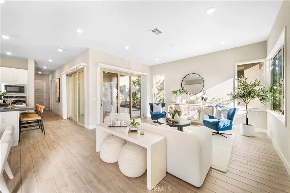 151 Scale Irvine, CA 92618