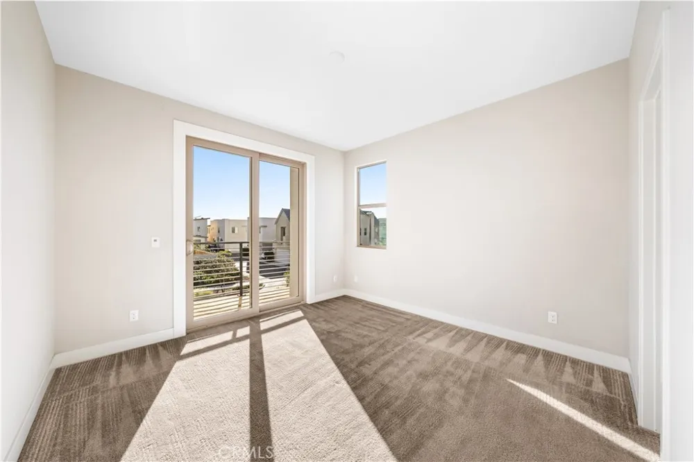 151 Scale Irvine, CA 92618