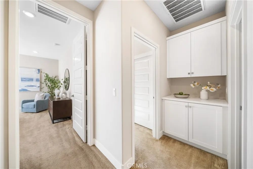 151 Scale Irvine, CA 92618