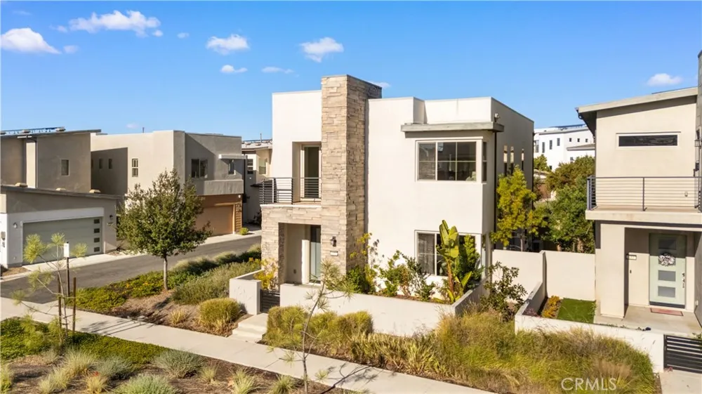 151 Scale Irvine, CA 92618