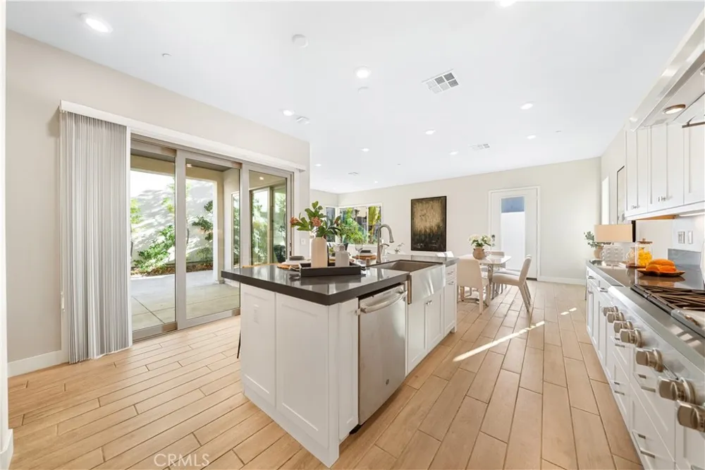 151 Scale Irvine, CA 92618