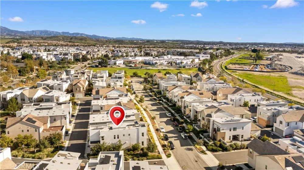 151 Scale Irvine, CA 92618